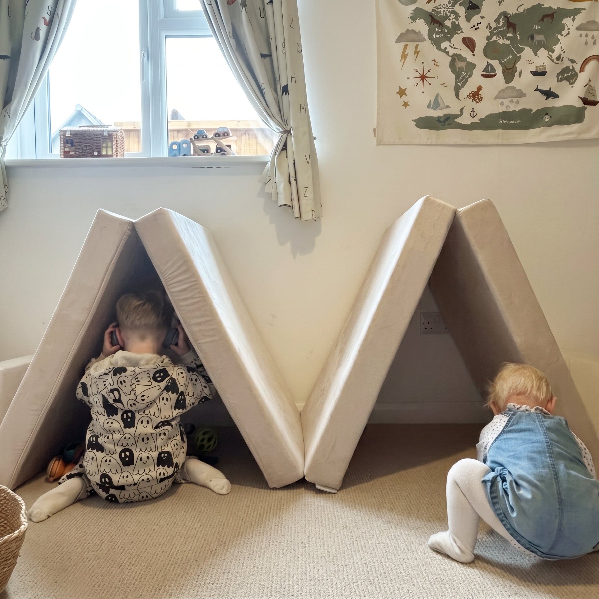 Toddler & Tiny's 10 Piece Play Couch